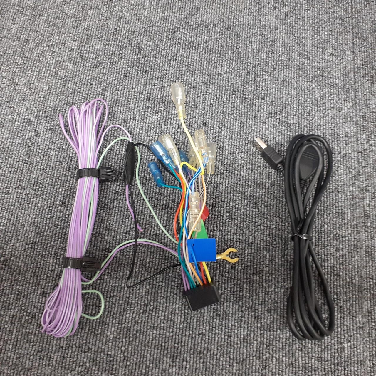 PIONEER FH-780DVD 2DIN Supported Media With Accessories, Good Condition