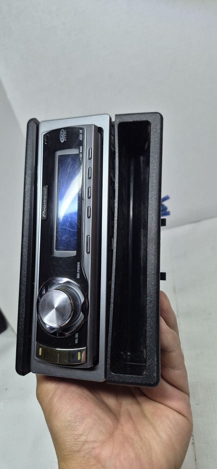 Vintage PIONEER DEH-P5900IB CD mp3 PLAYER 4V Preout REMOTE Control Blue Graphics