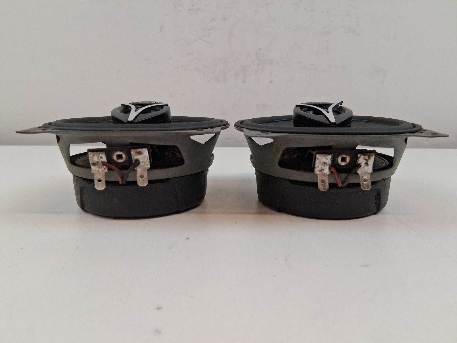 Hertz ECX-100.5 4″ 120W 2-way Mylar Super Tweeter Energy Speakers 120W 4ohms