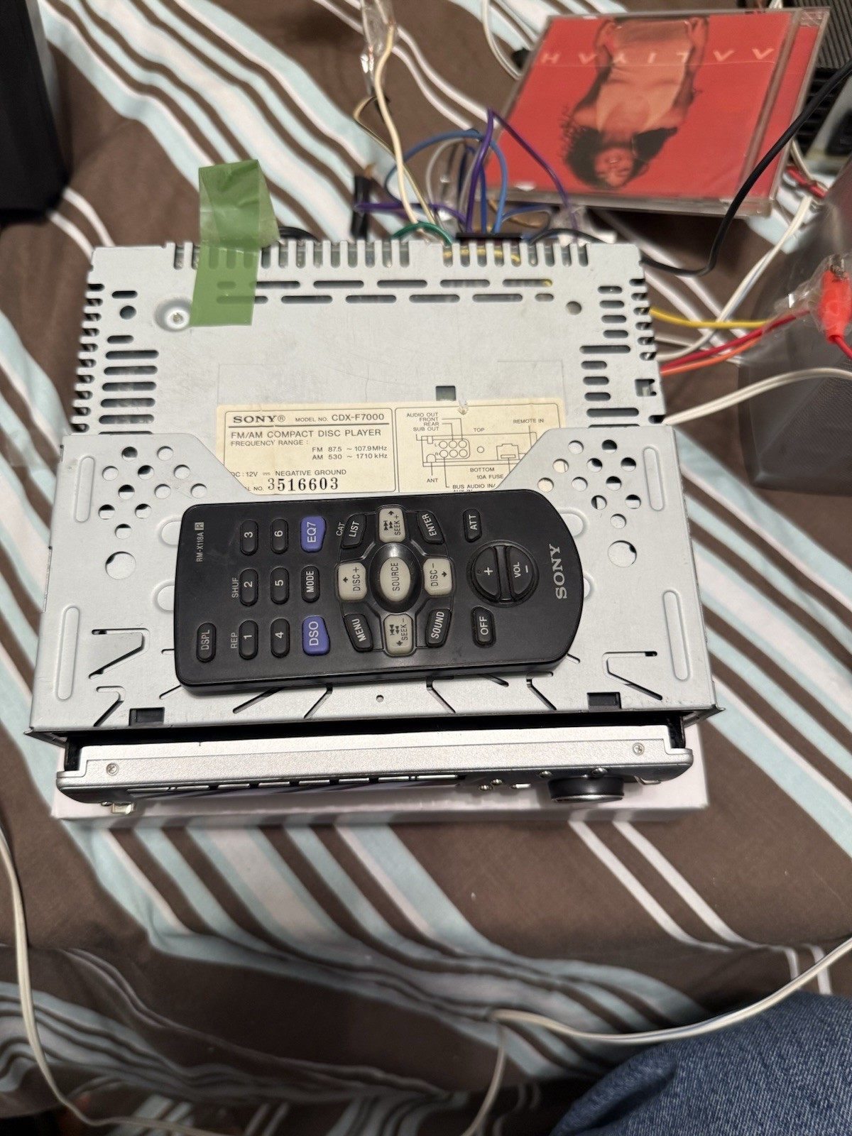 Sony Xplod SONY MODEL NO. CDX-F7000 CD/AM/FM Player with Remote