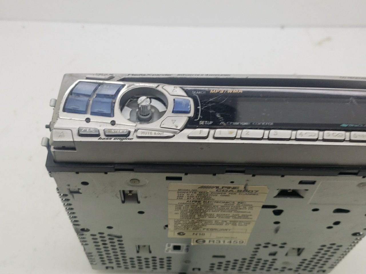 Alpine CDA-9807 Old School Single Din Car Stereo CD Player – Missing Knob