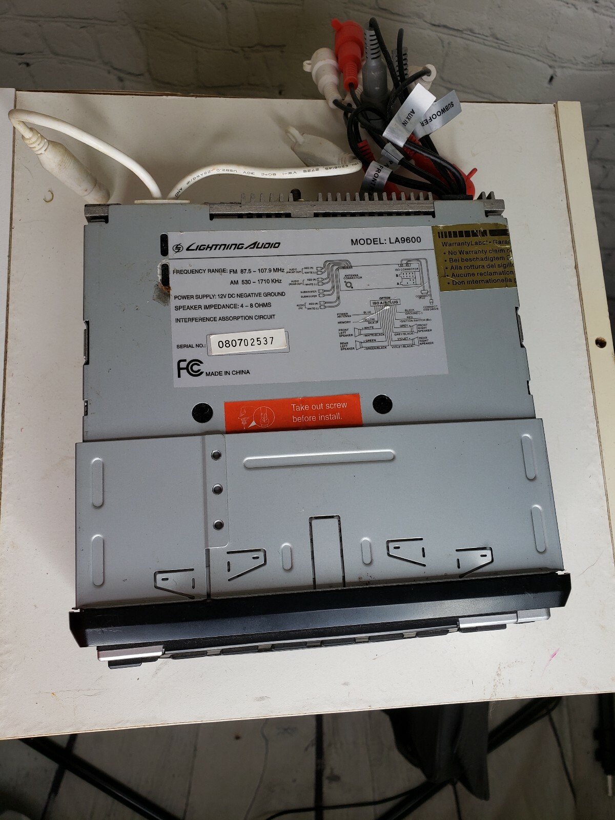 Lightning Audio CD/MP3/CD-R.CD-RW Player 4X40 WATTS model: LA9600.