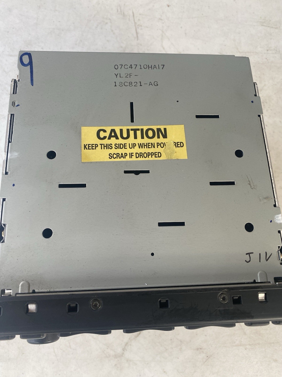 98-04 Ford Radio 6 Disc CD Player AM/FM Explorer Mustang 1L2F-18C815-BD