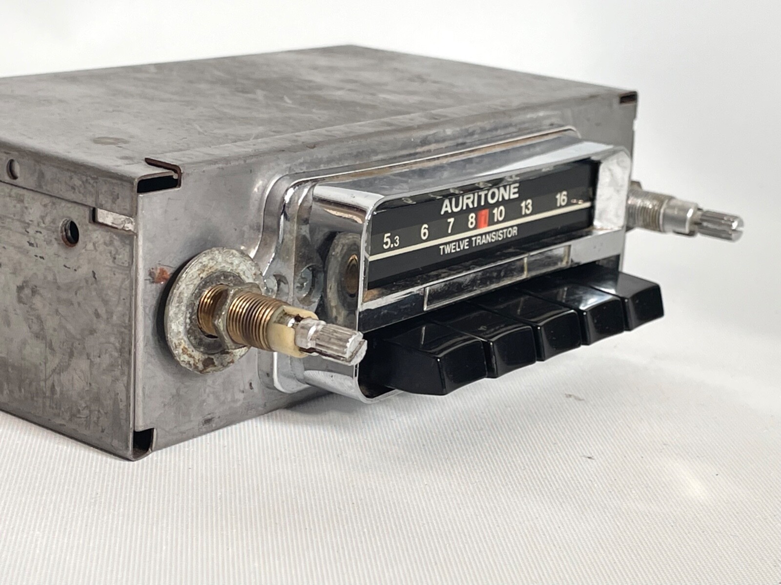 Rare Vintage Auritone Car Radio – 1860s – Made in Australia