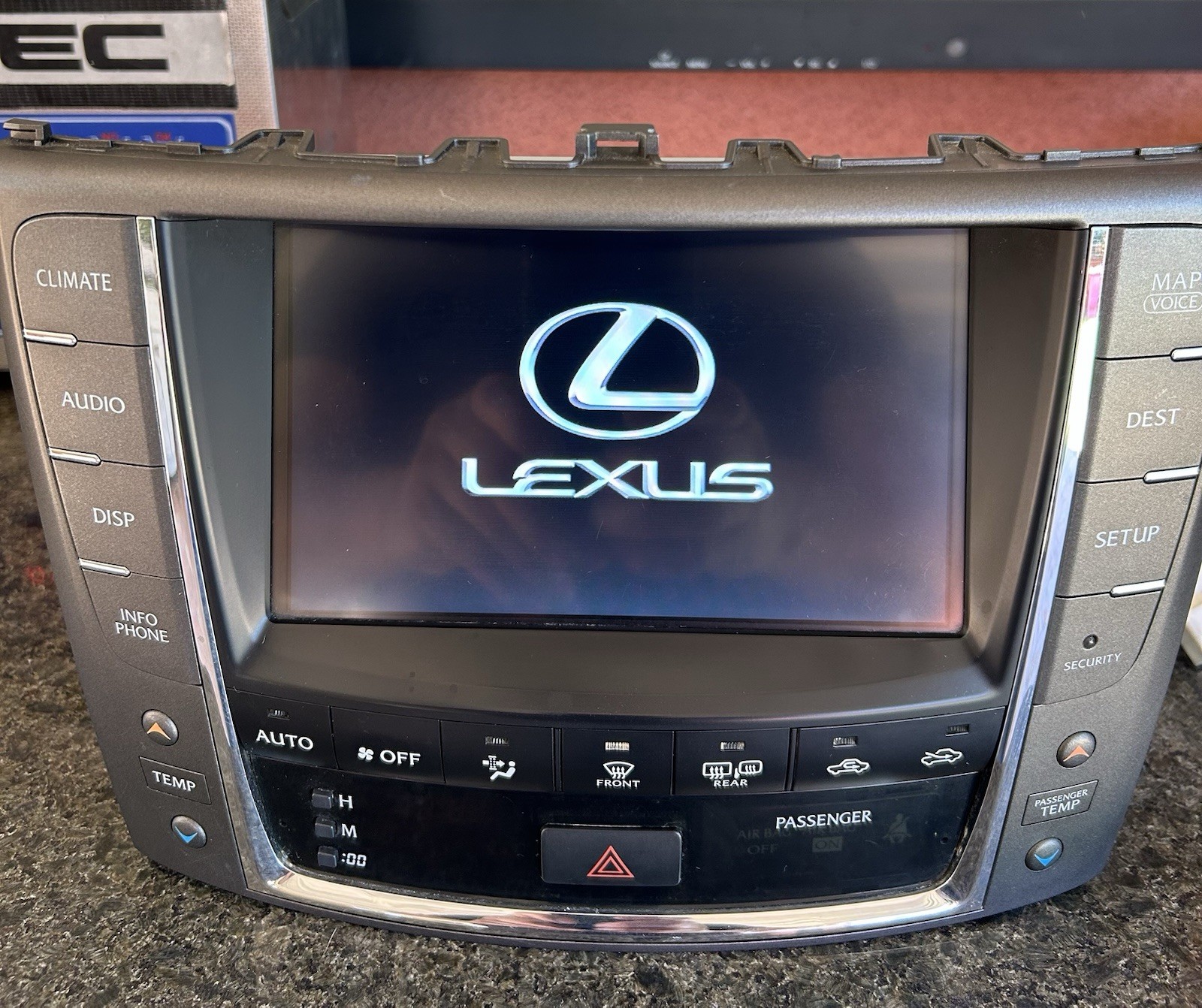 2010 -11-12 LEXUS IS250 -350 RADIO NAVIGATION DISPLAY SCREEN part # 86431-53090