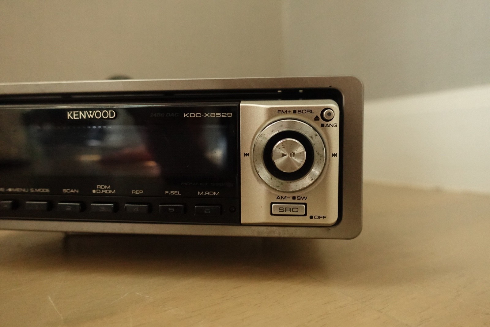 Kenwood KDC-x8529. Graphic Display CD/Bluetooth/Fm108 Player.