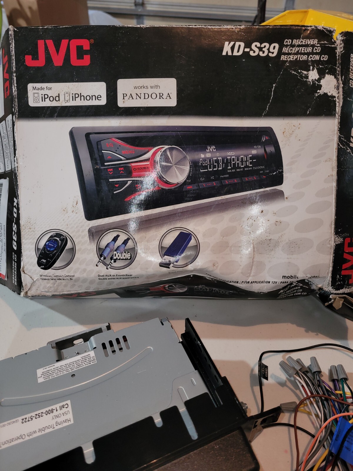 JVC KD-S39 CD Receiver Car Stereo Deck New w/ Harness Original BOX With Remote