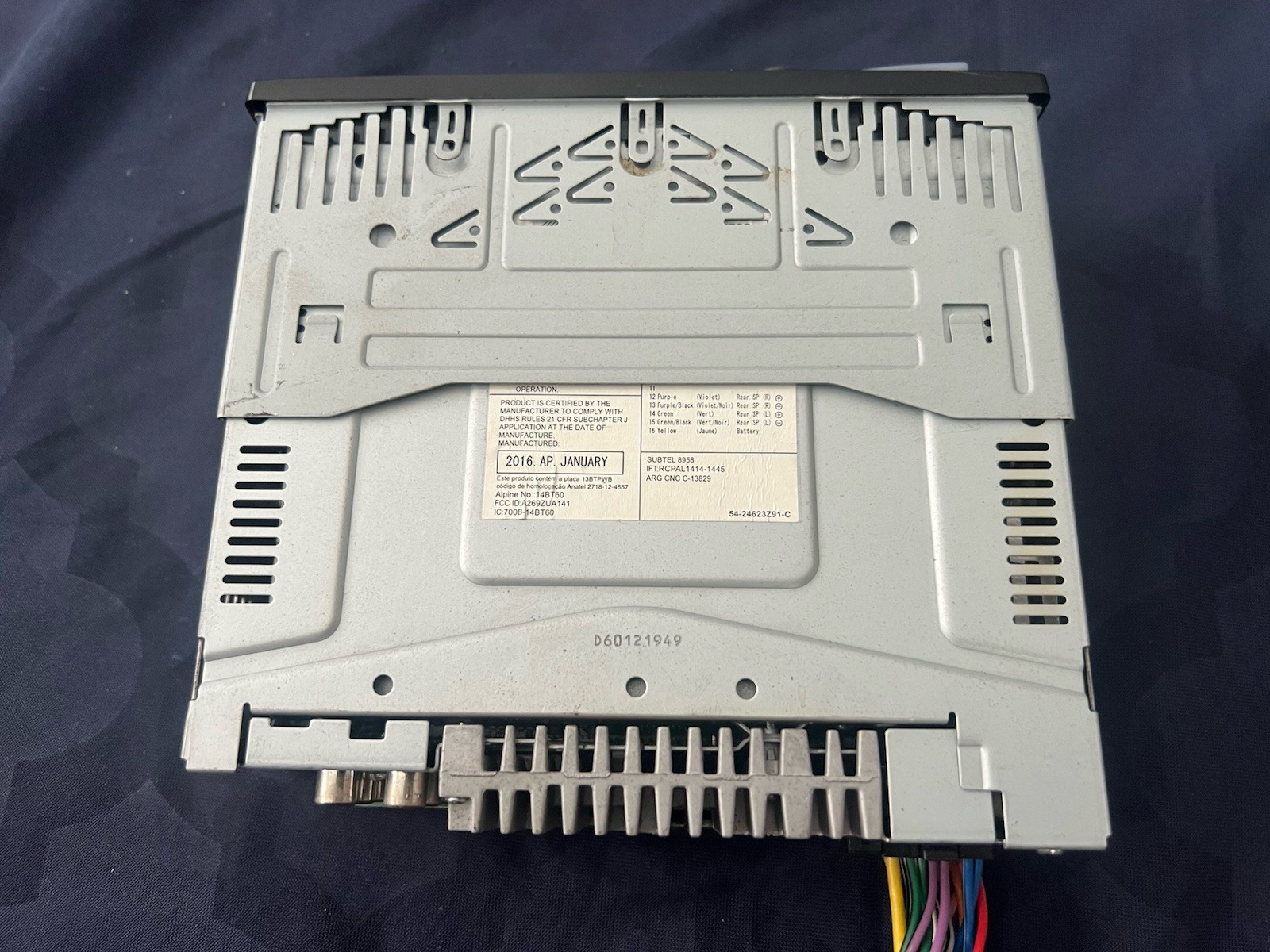 ⭐️Pre-Owned,TESTED⭐️ Alpine BT|CD|AM/FM|USB-(CDE-164BT)