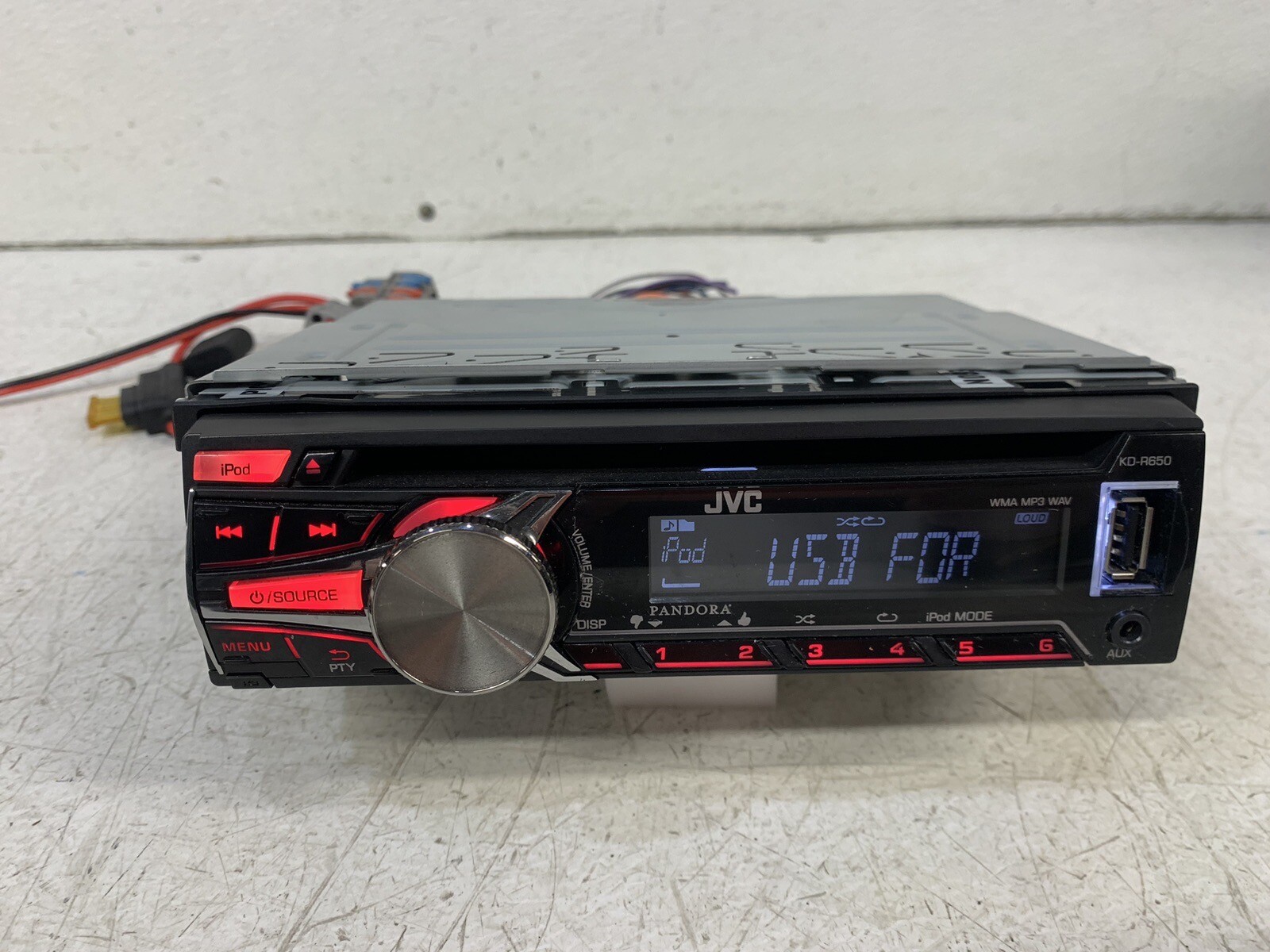 JVC KD-R650 radio stereo USB AUX Pandora MP3 WMA WAV CD player single din