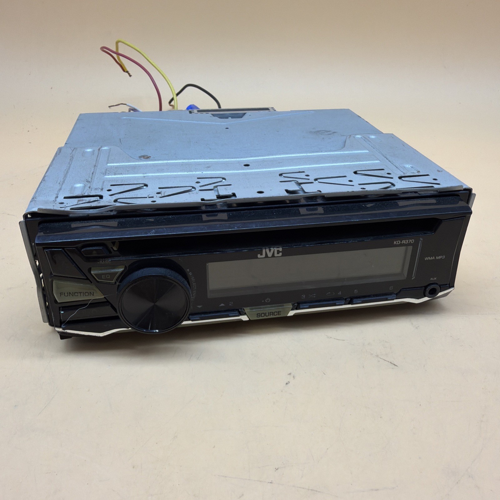 JVC KD-R370 Stereo CD MP3 WMA Player 3.5mm Aux In AM FM Radio Receiver Stereo