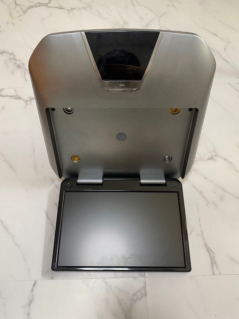 ALPINE flip-down monitor silver