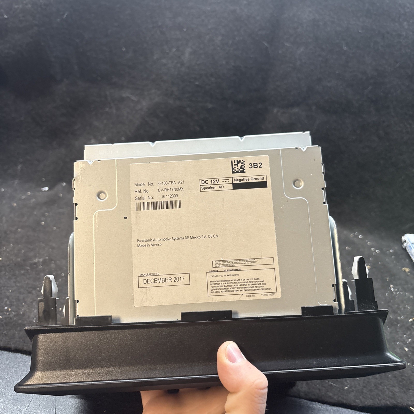 Honda Civic OEM Radio 39100-TBA-A41 2 DIN Aux Input Bluetooth Ready SWC 2016 lx