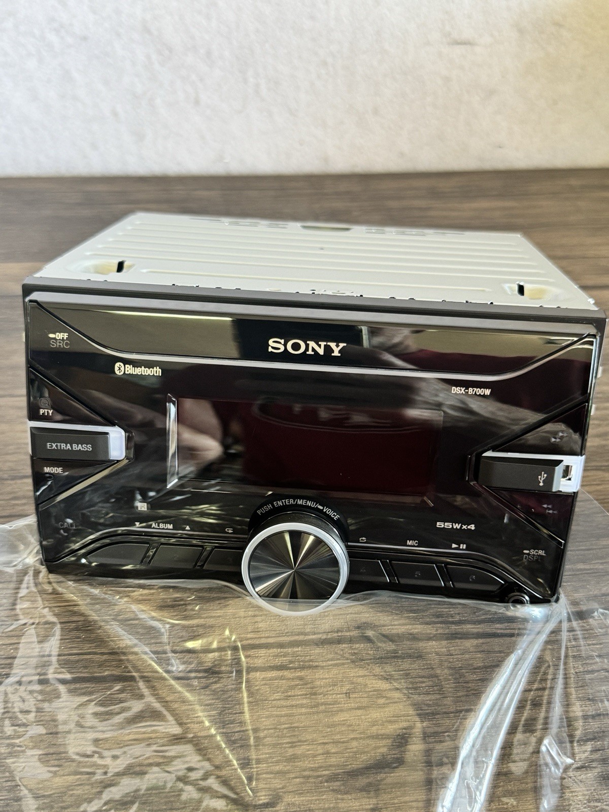 Sony DSX-B700W Bluetooth Car Stereo Double DIN USB Receiver Open Box Install Kit