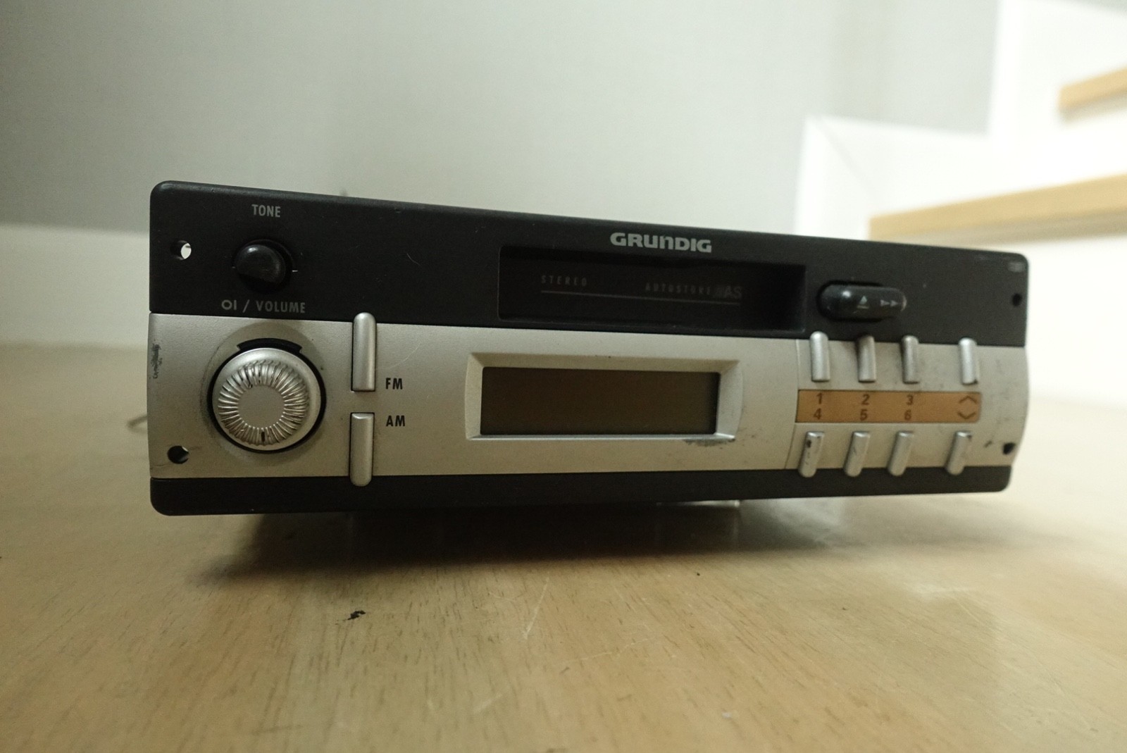Grundig SCC 1301 vintage car radio cassett. cassette/Fm108/Bluetooth.