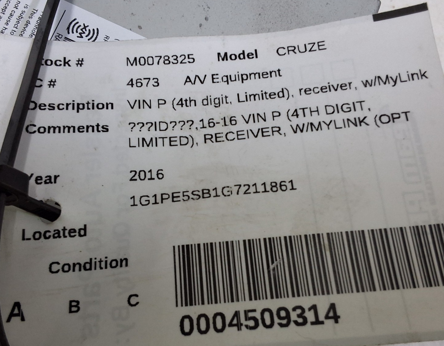 16 Chevrolet Cruze AM FM XM CD radio receiver 23378511 OEM