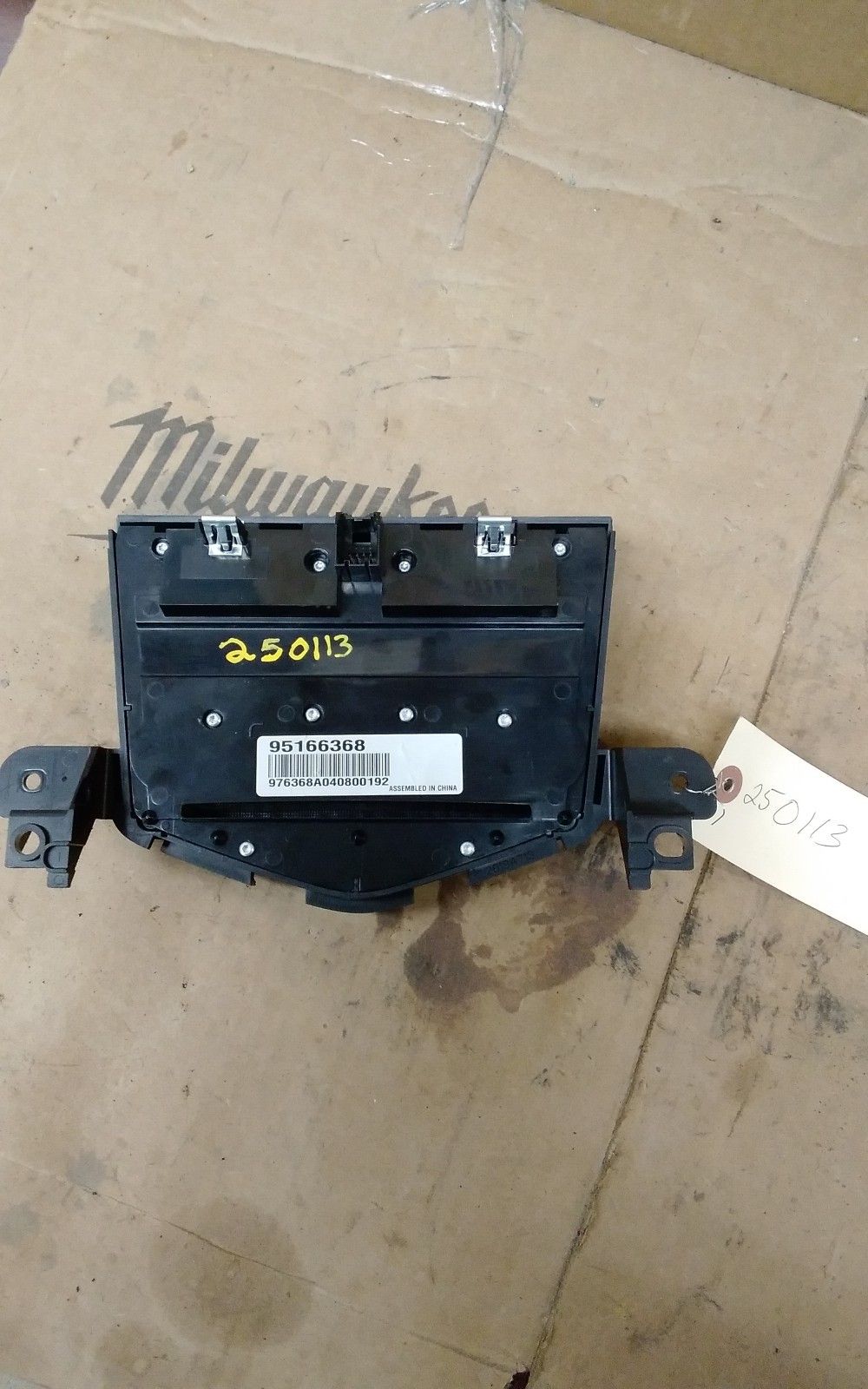 2014 CHEVY CRUZE RADIO CONTROL PANEL ASSEMBLY OPT UFU 95166368
