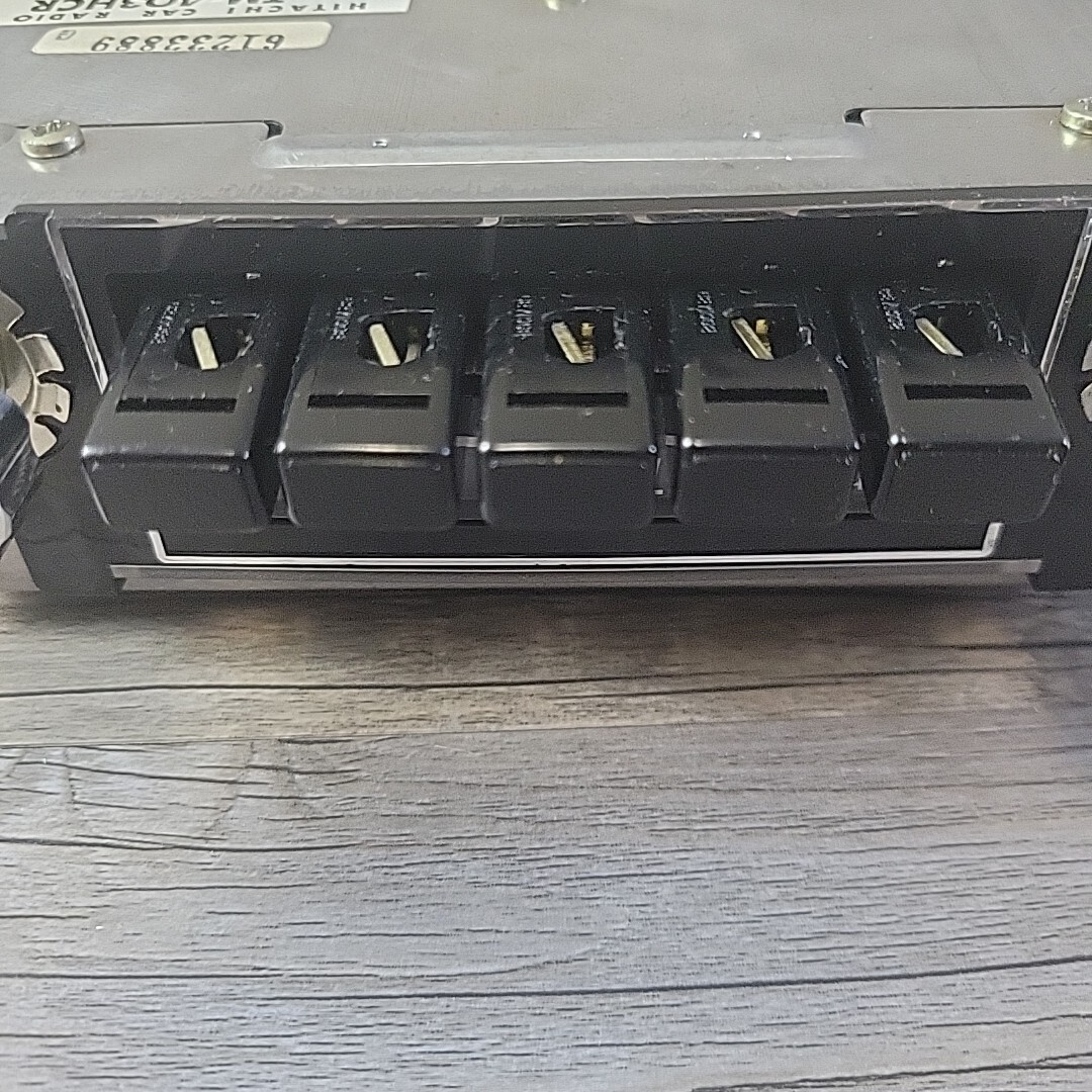 Vintage Hitachi Car Radio TM-403HCR 12V Intergrated Circuit