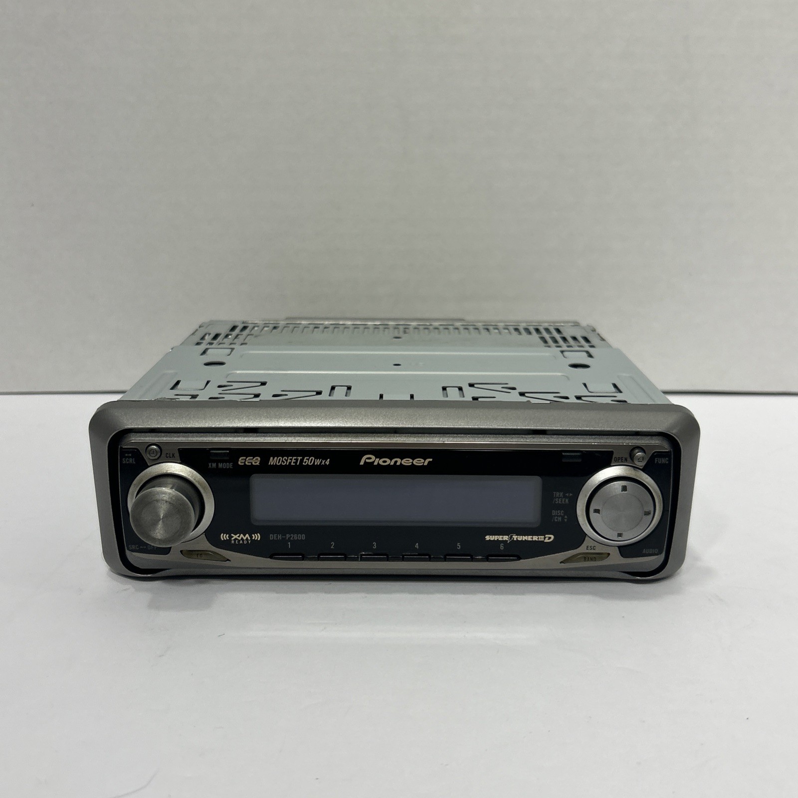 Pioneer DEH-P2600 Car Radio CD Player MOSFET 50wx4 UNTESTED Read