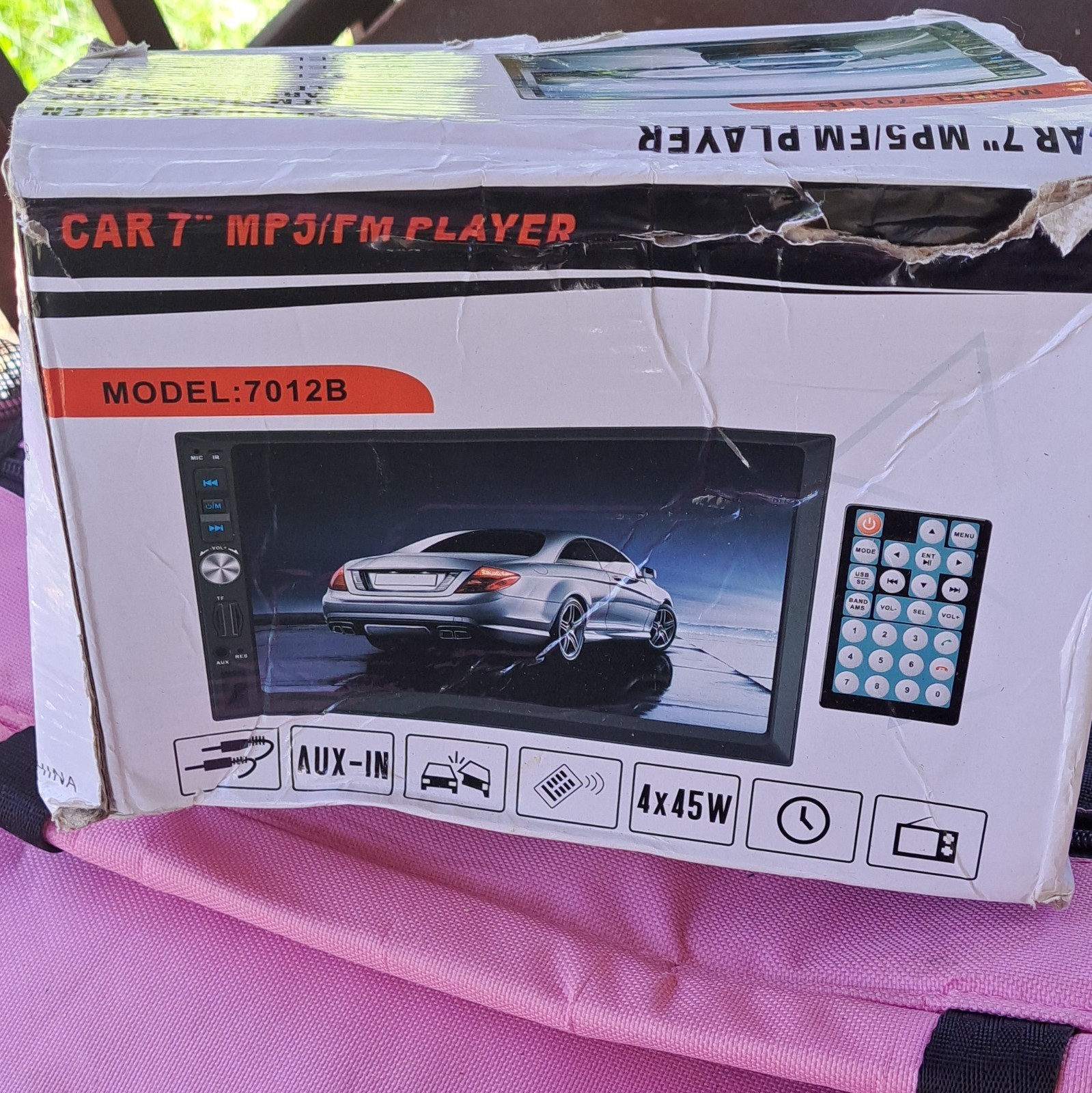 7012B 2 DIN 7″ Touchscreen Car MP5 Player w/ Remote, Aux & Rearview Camera