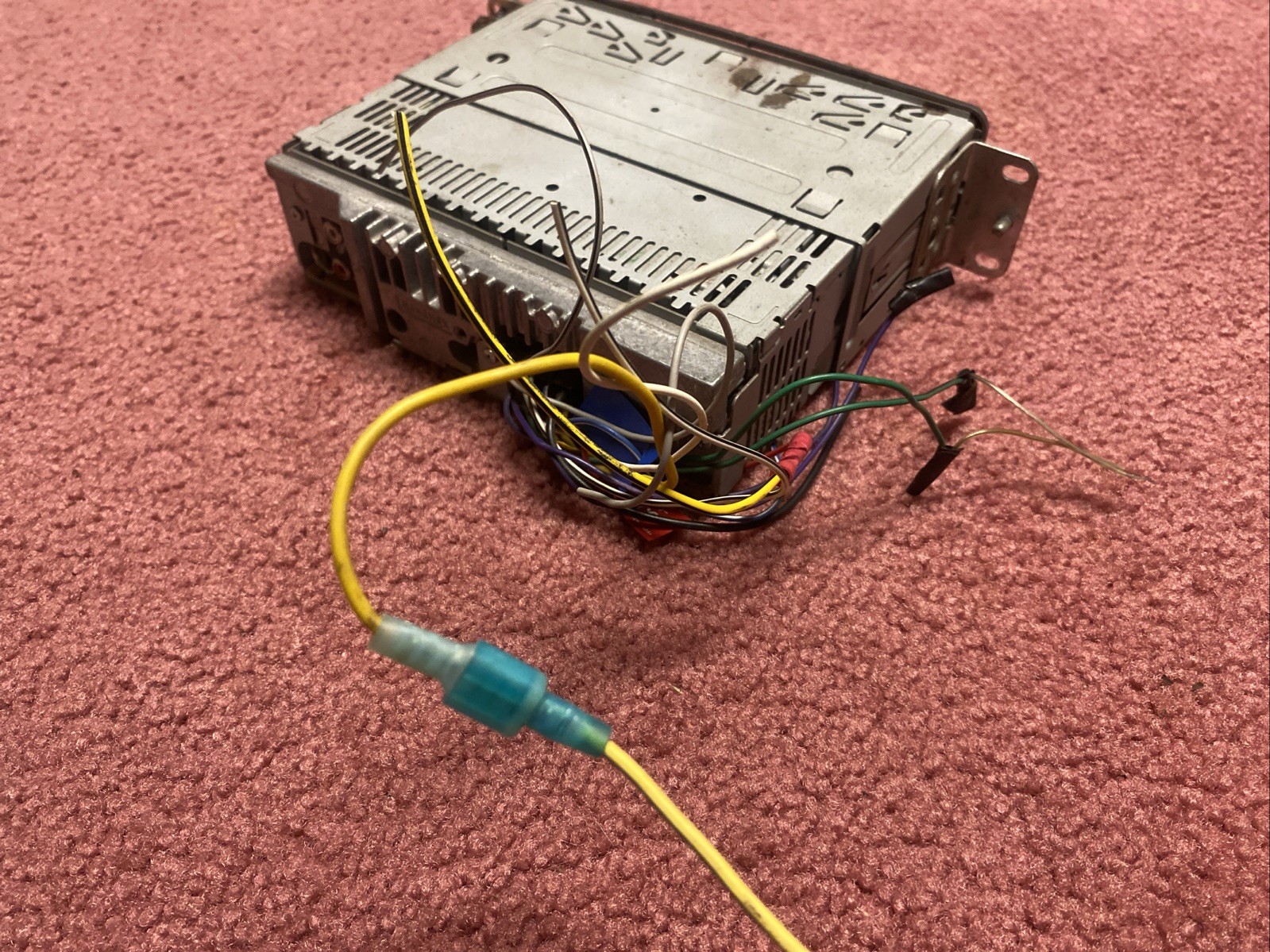 Pioneer Radio DEH-1700. Untested