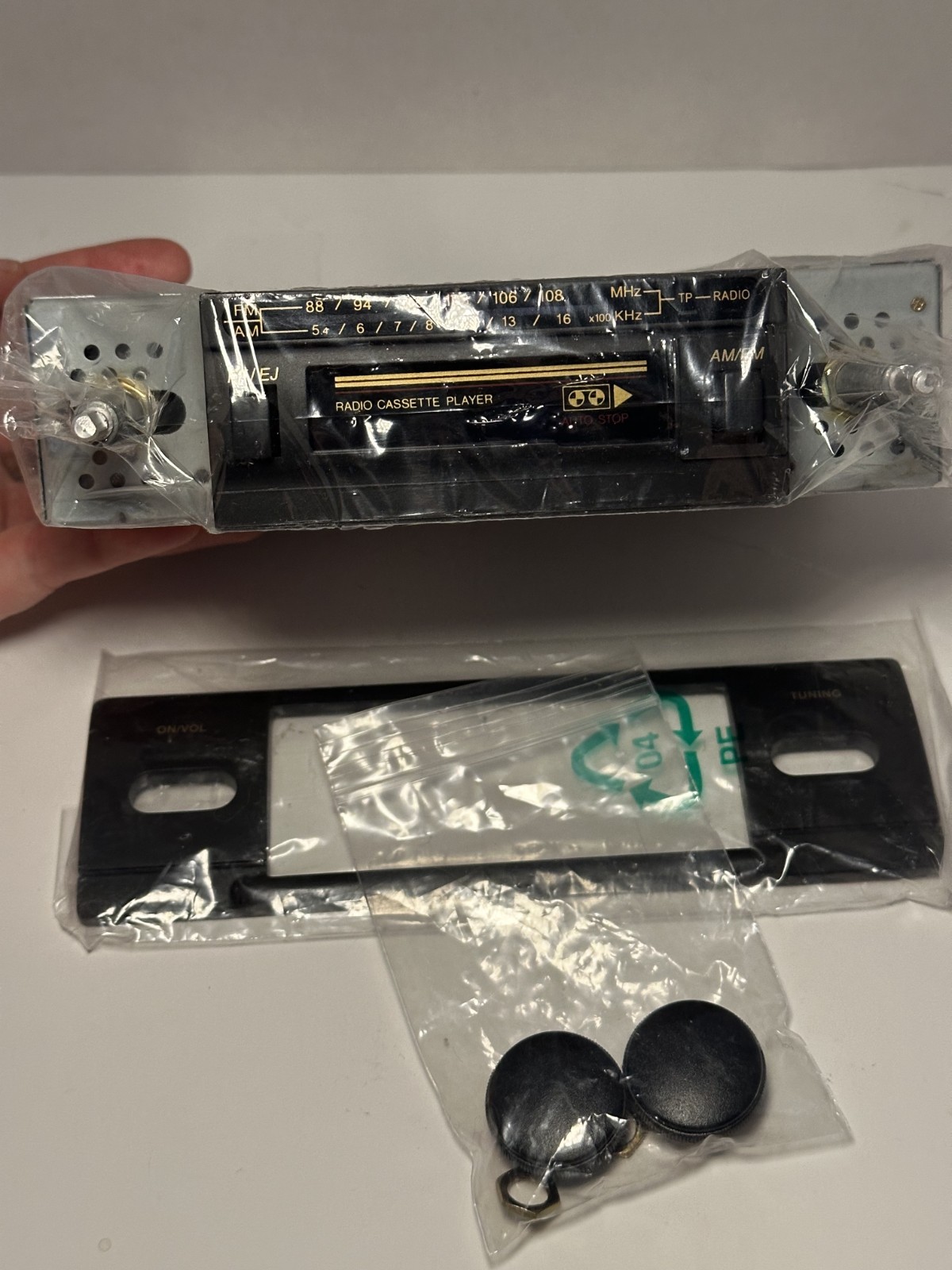 Vintage Pyramid Phase III Model 100 KIT DIY Cassette Player AM/FM Radio