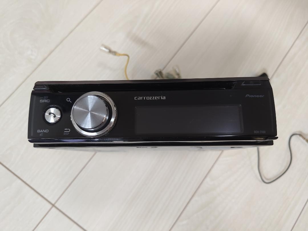 Pioneer Carrozzeria DEH-7100 1DIN Car Audio Head Unit