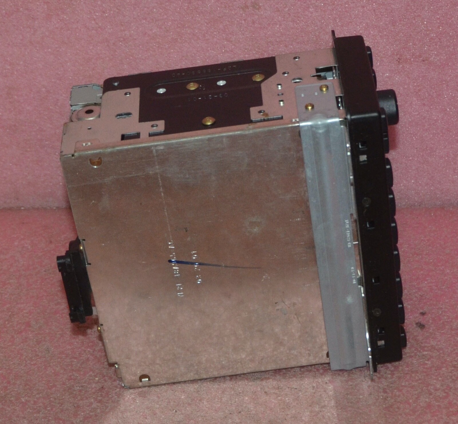 Ford In-Dash Car Stereo Model 1L2F-18C815-AE___PLEASE READ!!!