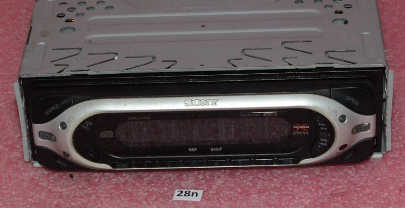 Sony FM/AM Compact Disc Player Model CDX-L510X.