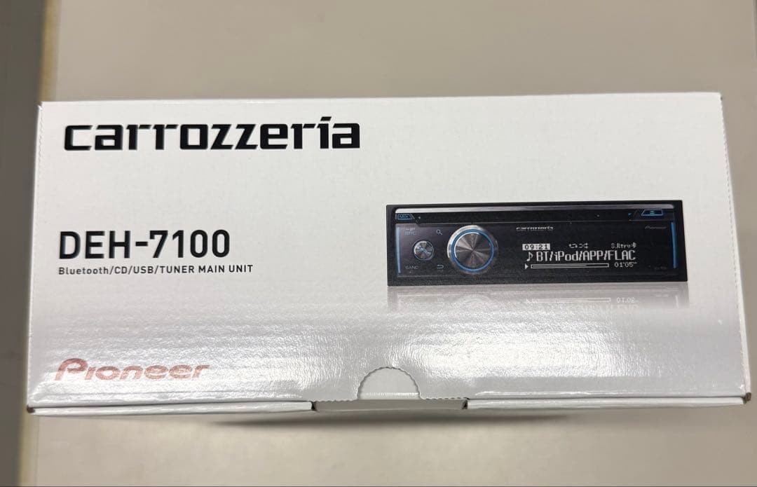Pioneer Carrozzeria DEH-7100 Car CD Player Bluetooth USB iPod AUX New from Japan