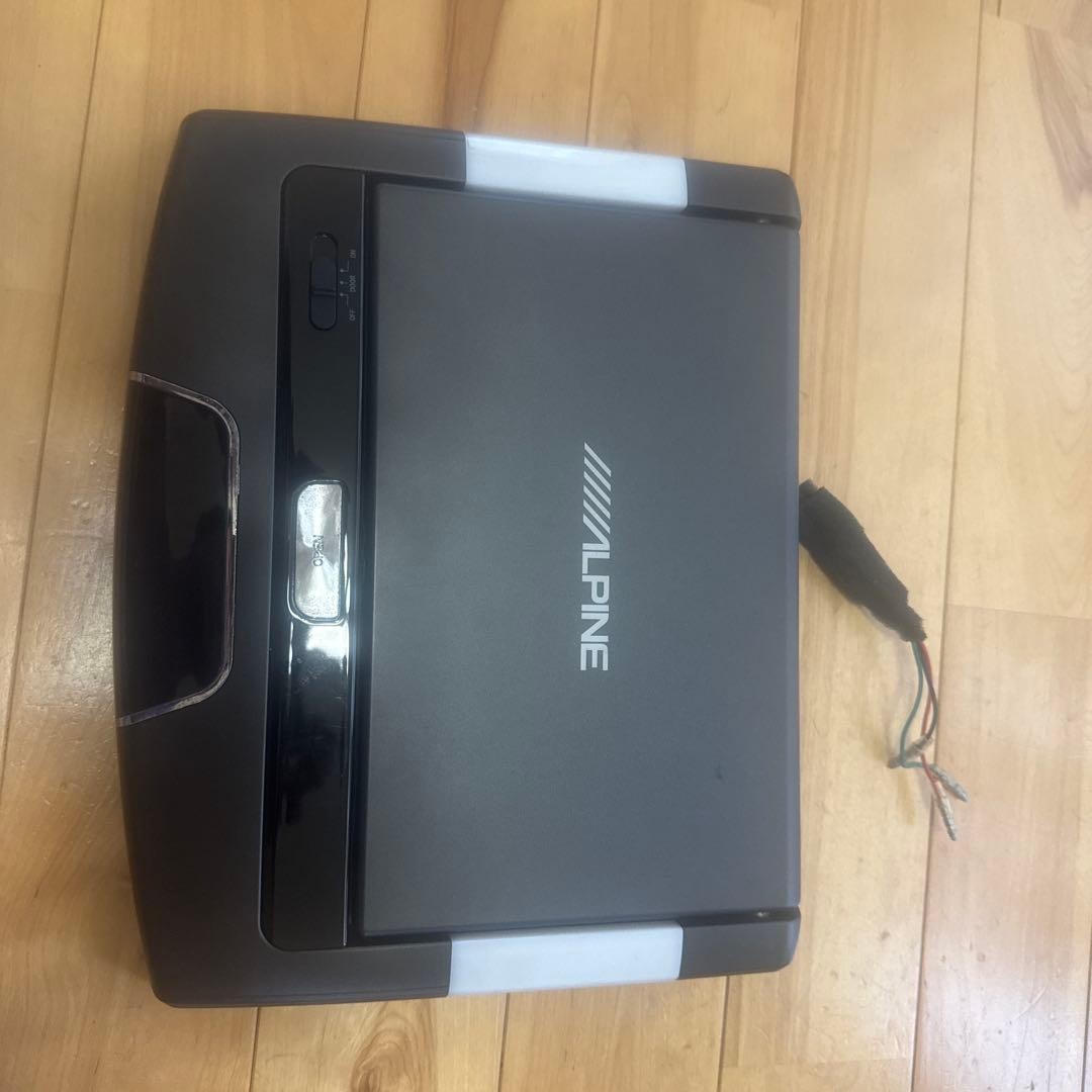 ALPINE flip-down monitor gray