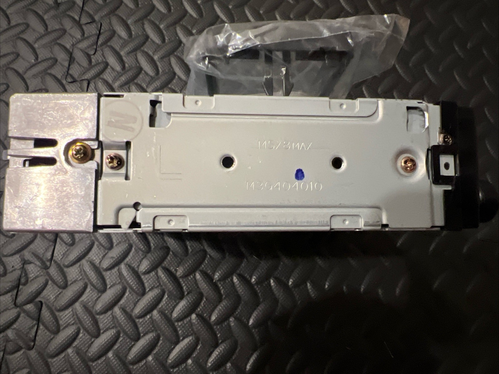Subaru 86201AC070 FM/AM Cassette Tape 80W Toshiba TA8210AH Stereo Japan Radio