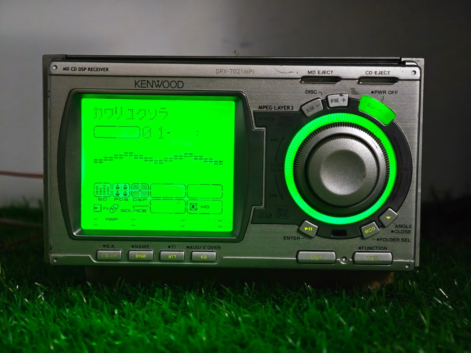 Vintage Kenwood DPX-7021MP Double-DIN CD / MiniDisc Player & DSP Receiver