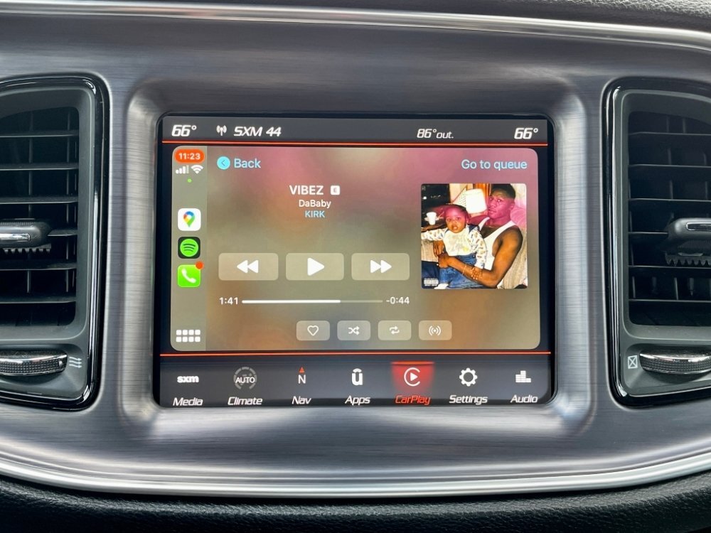 Mopar Uconnect 4 UAS 8.4-inch Touschscreen – z Mount
