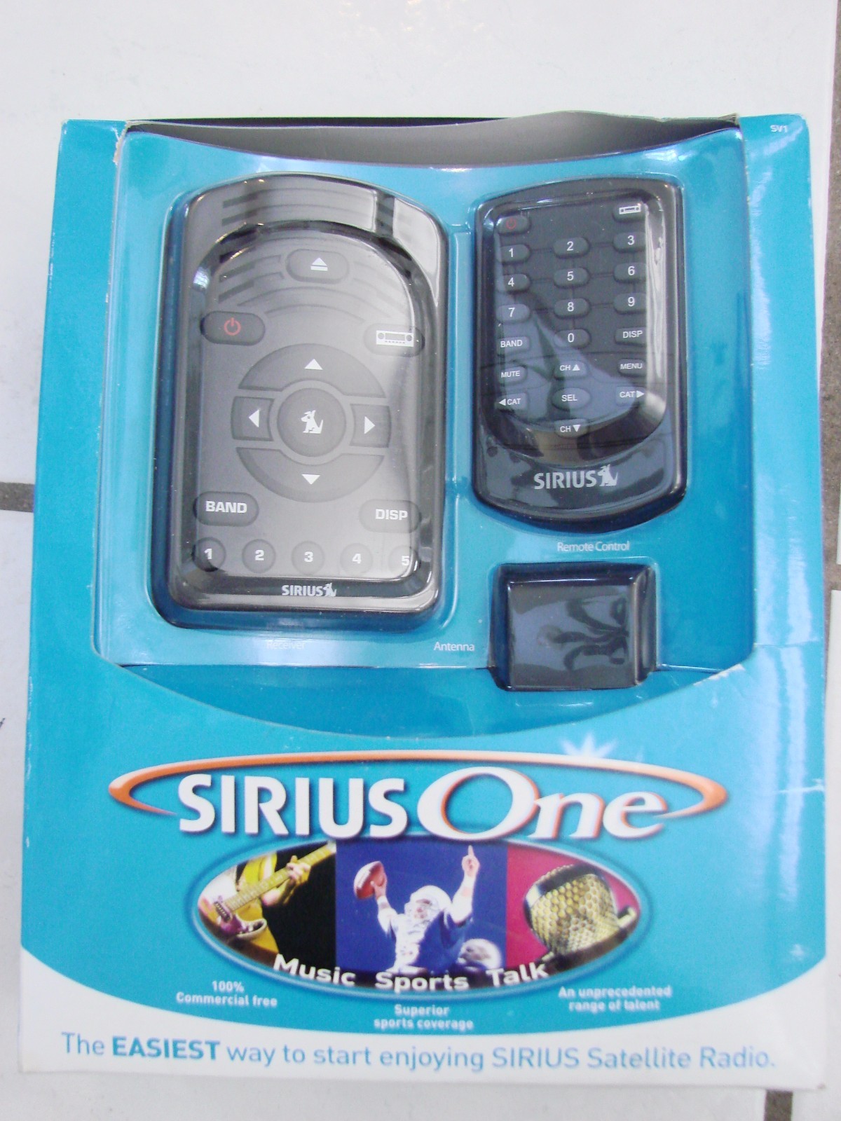 Sirius Satellite Radio Sirius One SV1 All-In-One w/ remote control