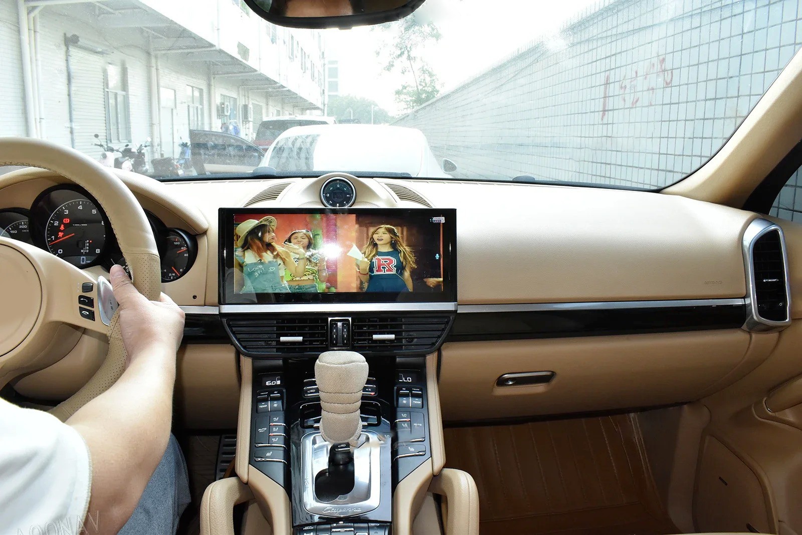 12.3″ Android Navigation Car GPS Stereo Radio For Porsche Cayenne 2011-2017 64GB