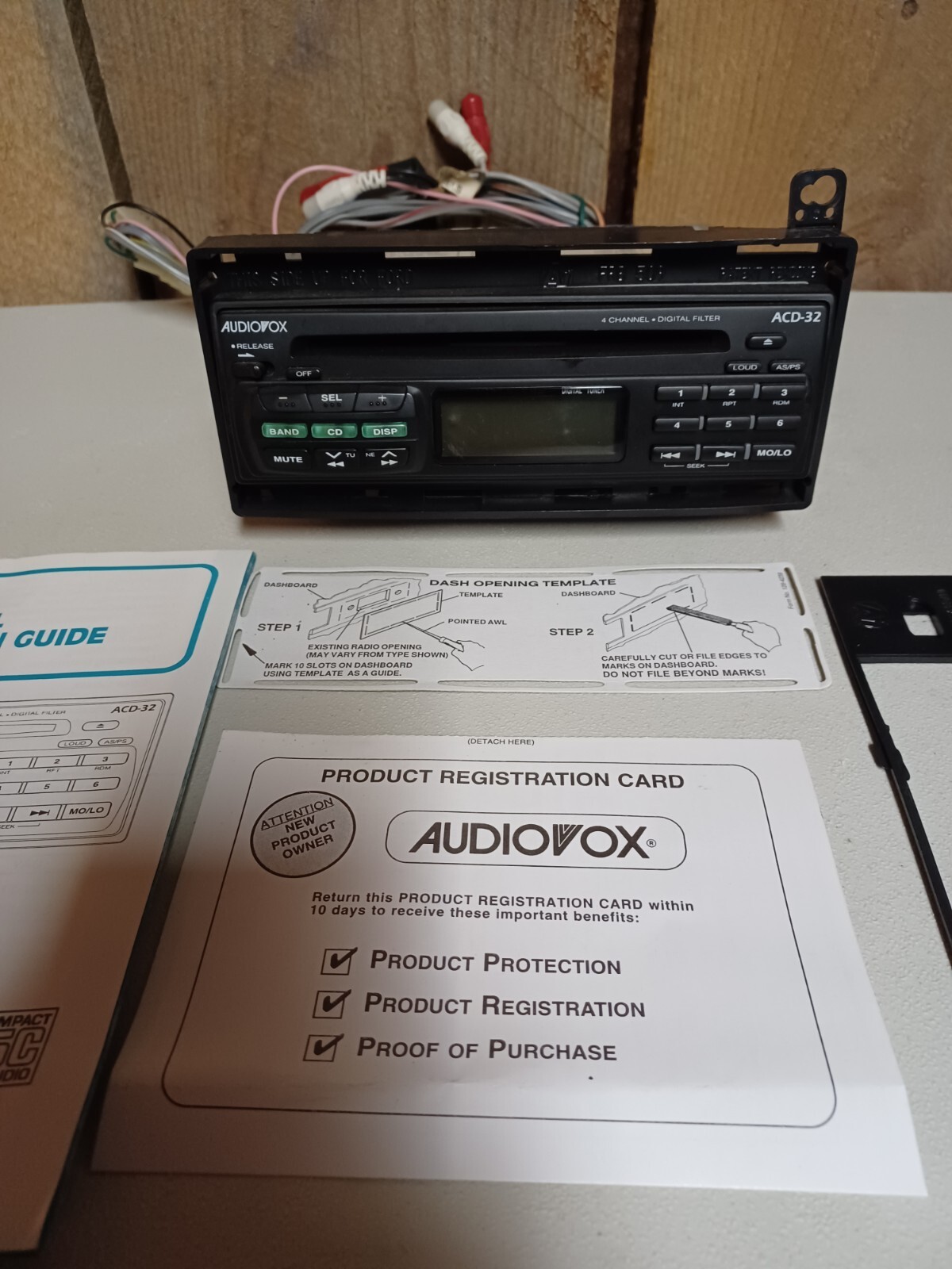 Vintage Audiovox ACD-32 Detachable Front Panel CD 4 Channel Car Audio Radio