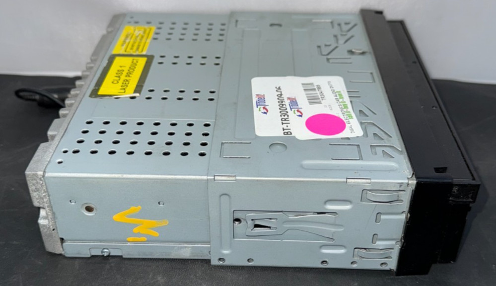 Dual In Dash Receiver DV715B (PARTS/REPAIR)