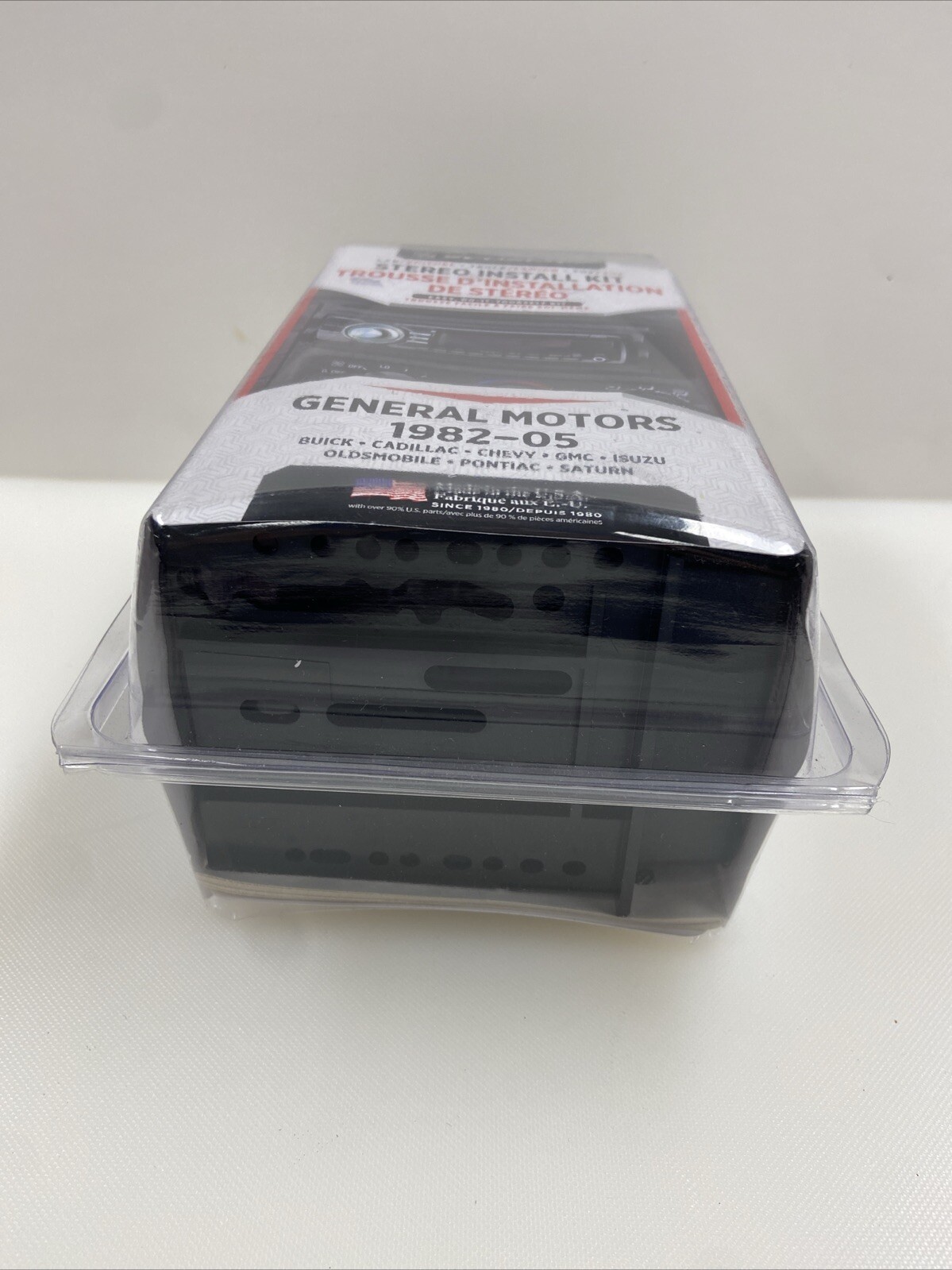 Scosche GM1504F General Motors 1982-05 Stereo Install Kit