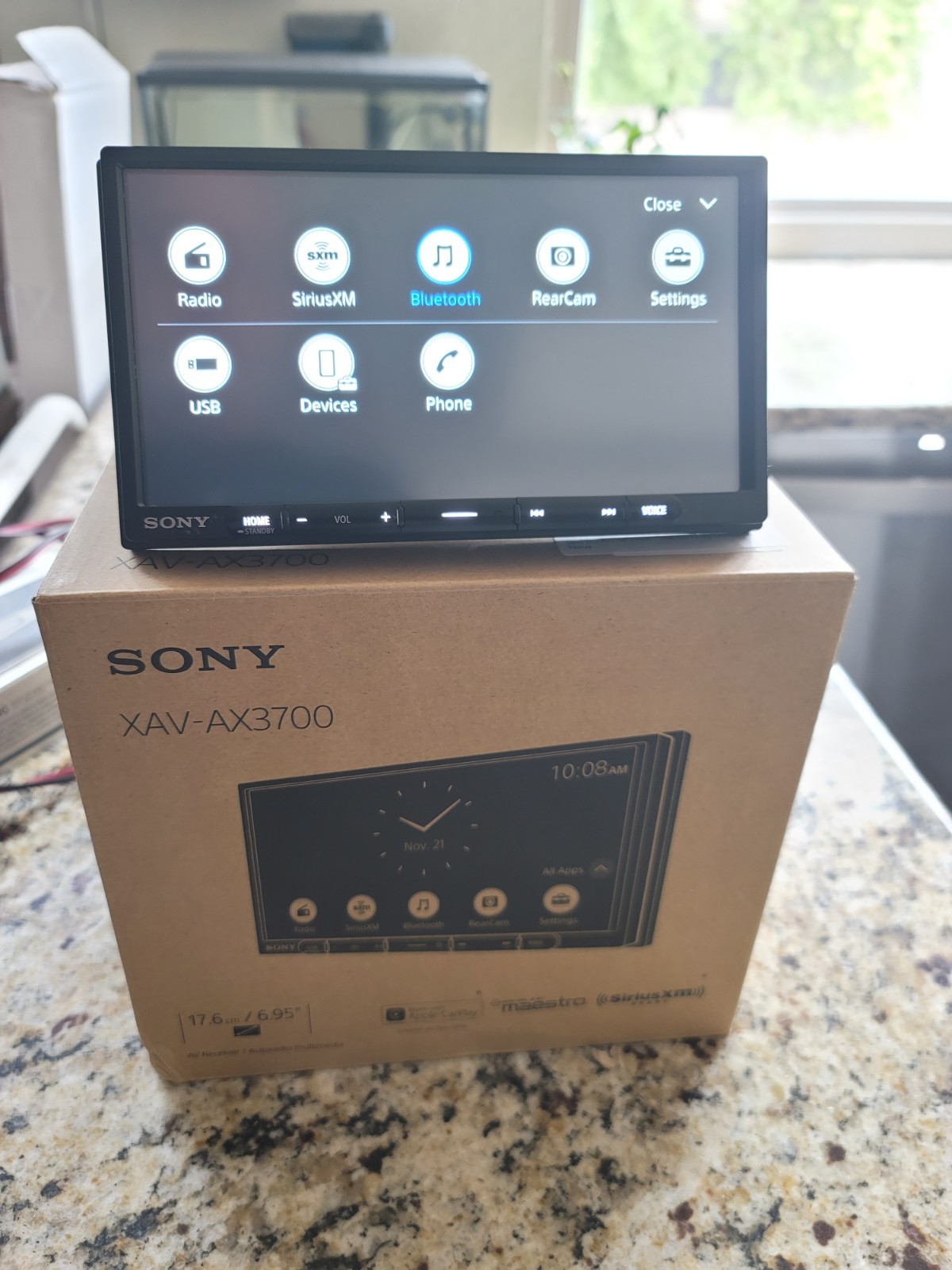 Sony XAVAX3700 6.95″ 2-DIN Digital Multimedia Wired Apple CarPlay Bluetooth LOOK
