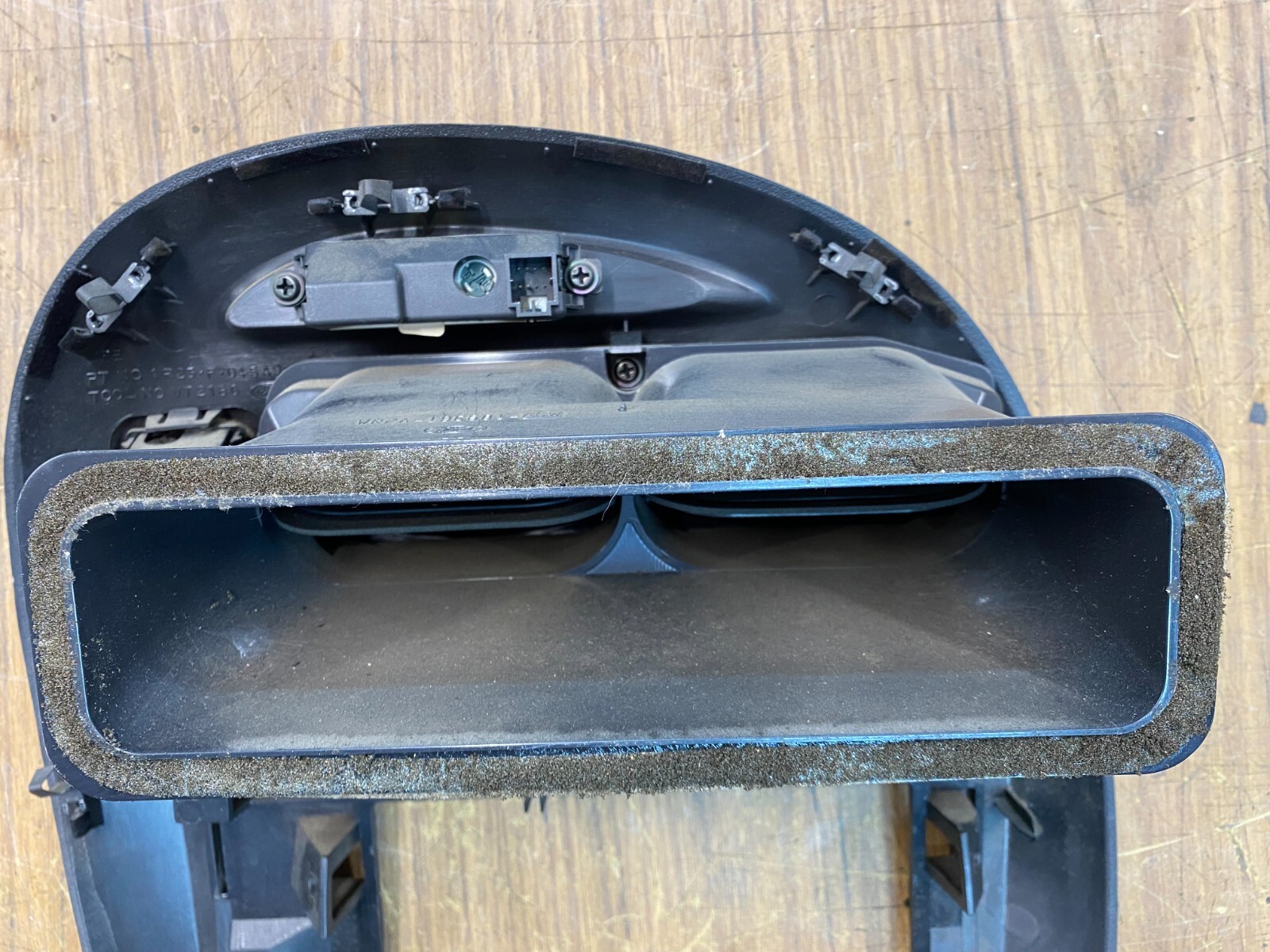 Ford Falcon AU S2,S3 Dash A/C Stereo Surround Dash Trim