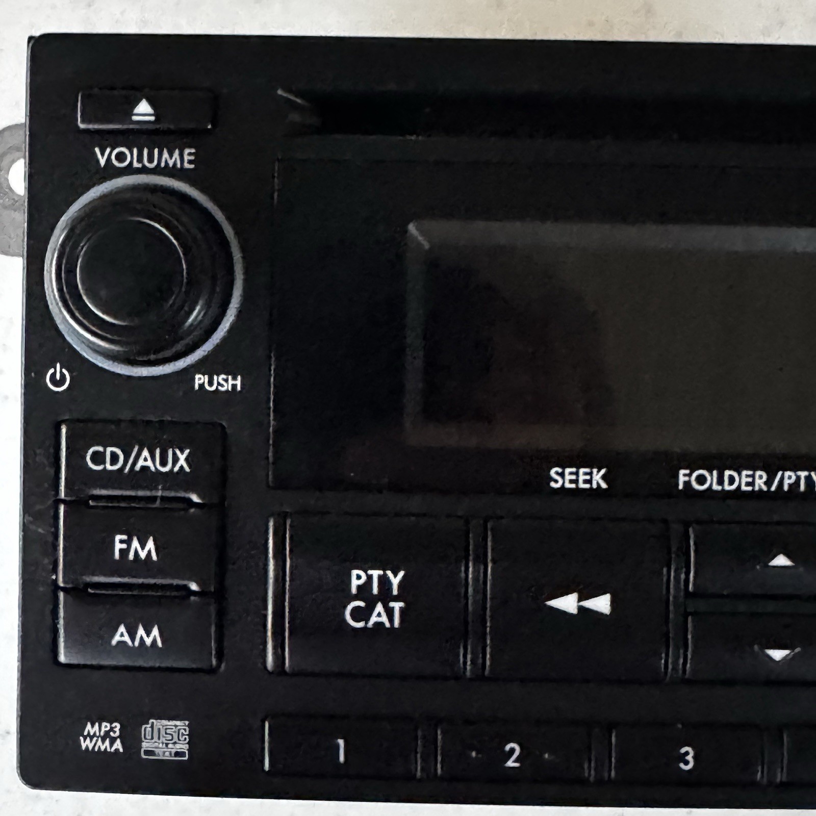 12-14 Subaru Impreza AM/FM CD MP3 Radio OEM 86201FJ620 PF-3386A-A Clarion