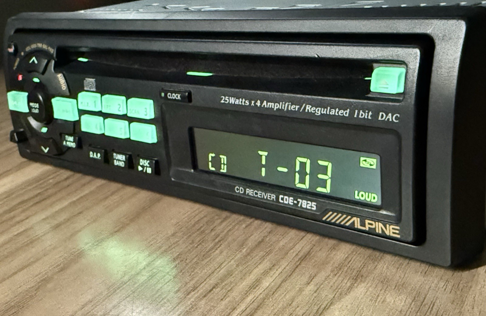 ALPINE CAR AUDIO STEREO IN DASH CD UNIT CDE-7825 VINTAGE LAMBORGHINI PORSCHE BMW