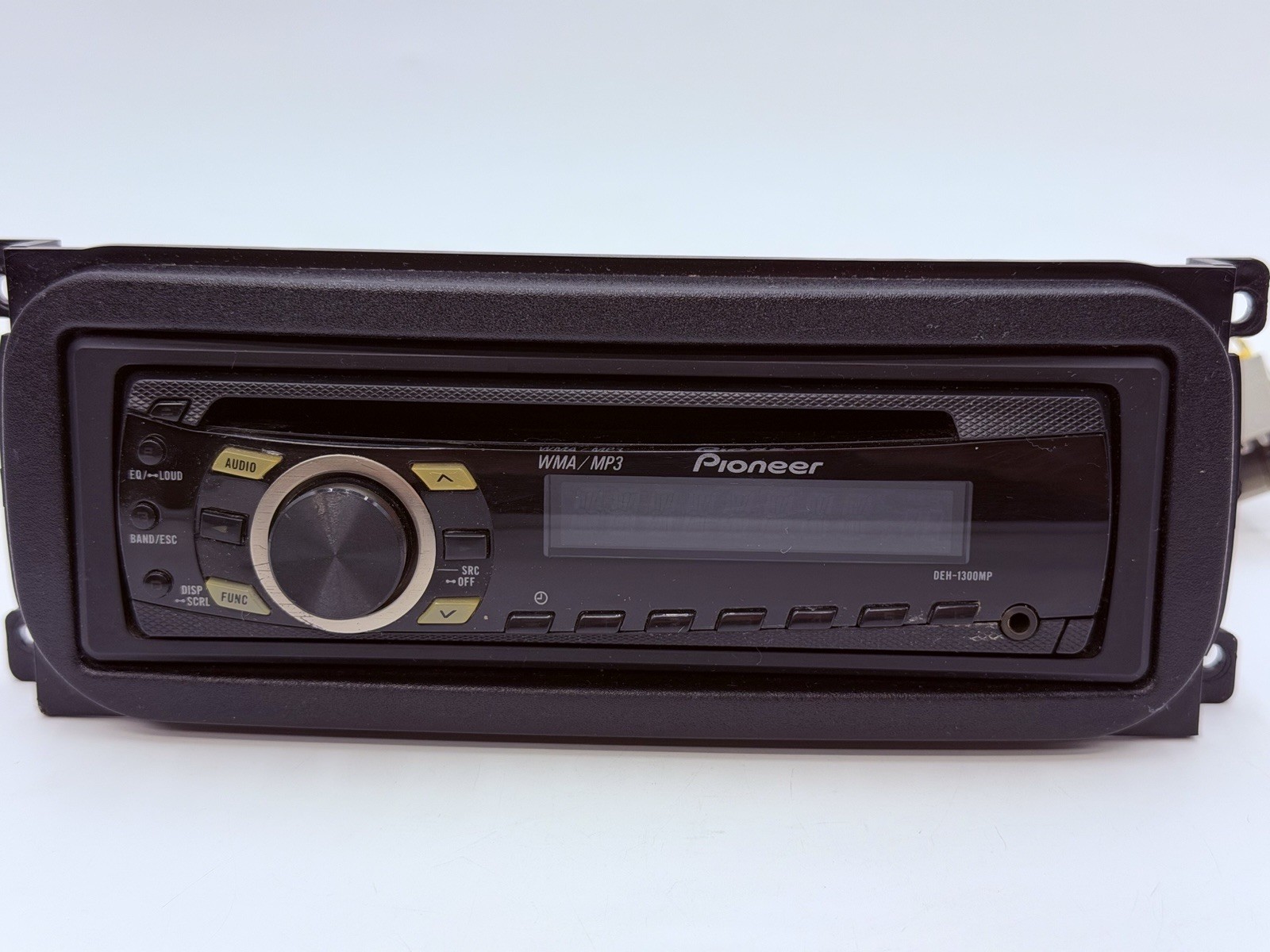 Pioneer DEH-1300MP CD MP3 Stereo Car Radio Untested PARTS OR REPAIR