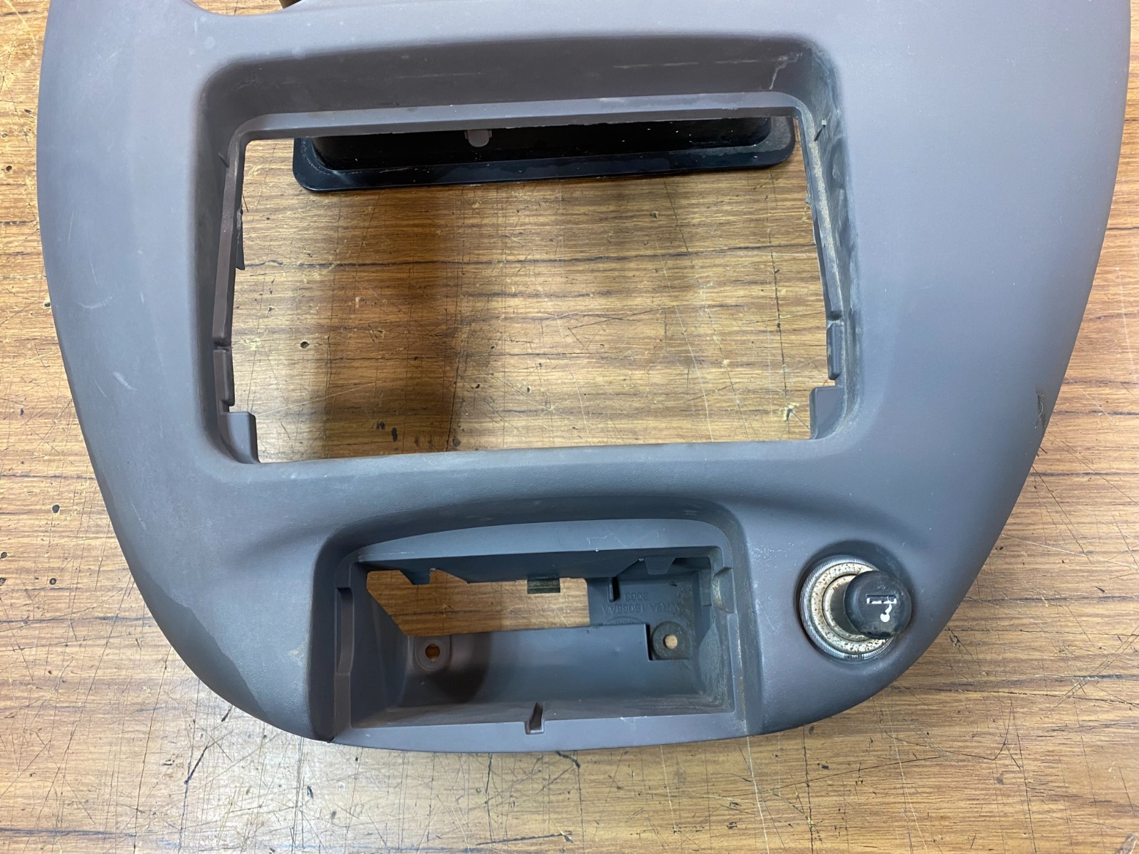 Ford Falcon AU S1 Dash A/C Stereo Control Surround Trim Grey