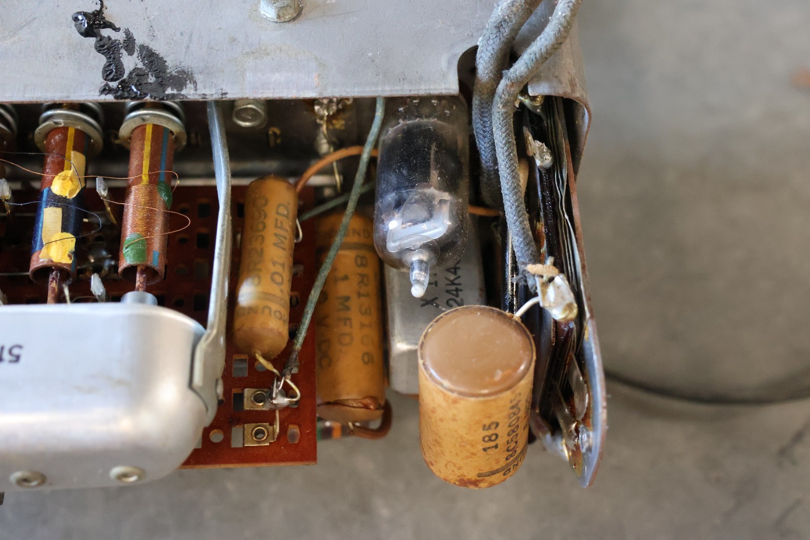 1940’s 1950’s Desoto Mopar OEM AM Accessory Radio