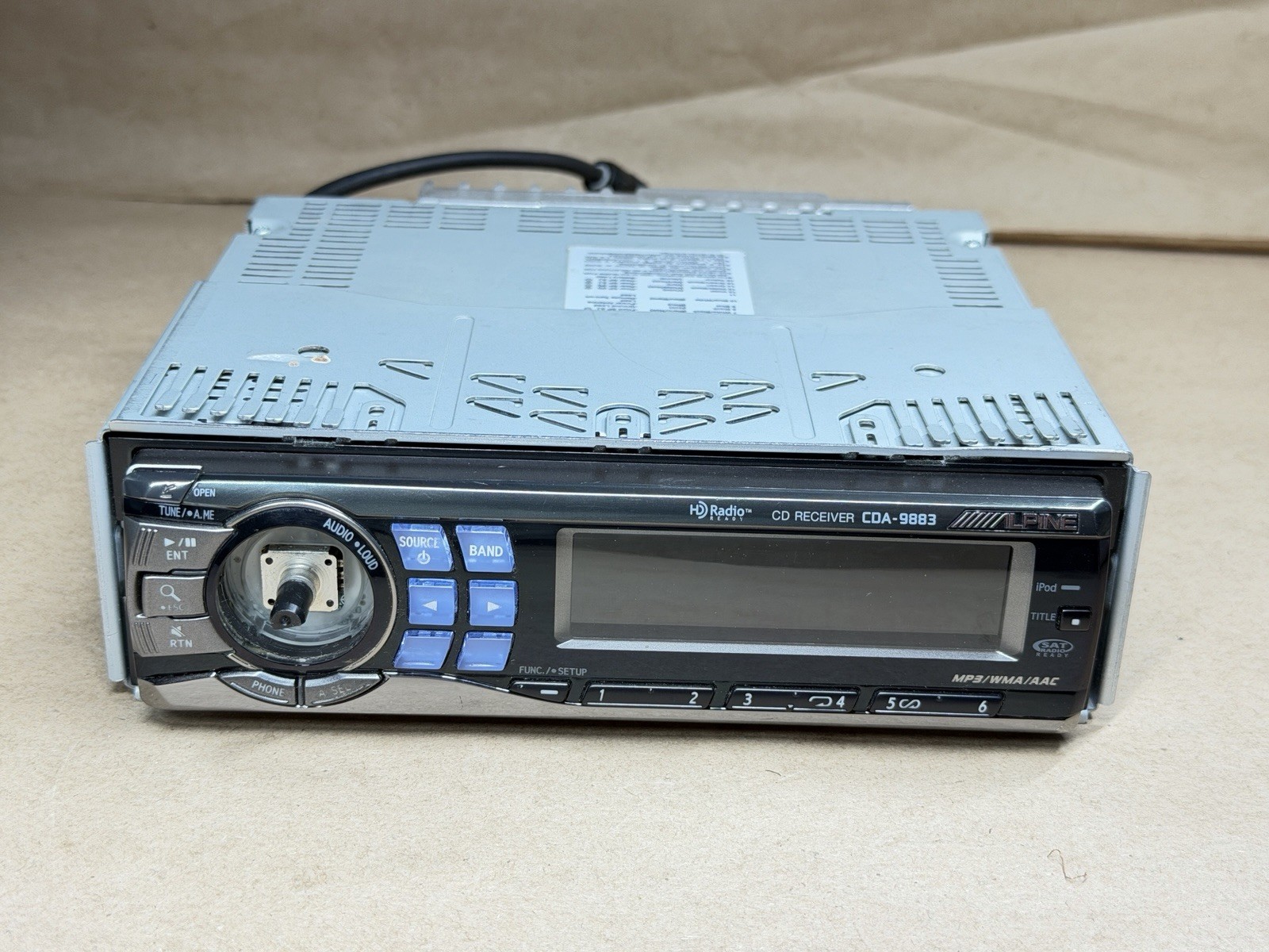 Alpine Car Radio CD MP3 WMA AAC HD Sat Ai-NET Ready CDA-9883 *Missing Knob*