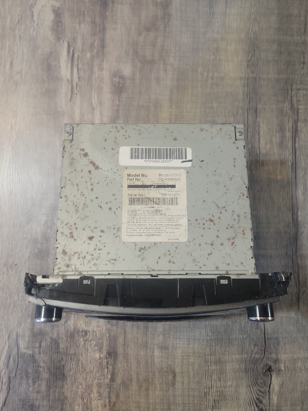 Toyota Venza 2010 2011 2012 Factory Stereo 6 Disc CD Player OEM Radio 861200T090
