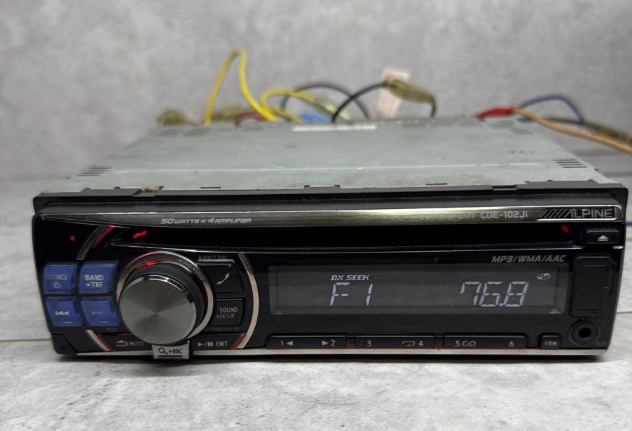 ALPINE CDE-102Ji CD HEAD UNIT MP3/WMA/AAC USB AM FM 1DIN 50W x4ch DC12V