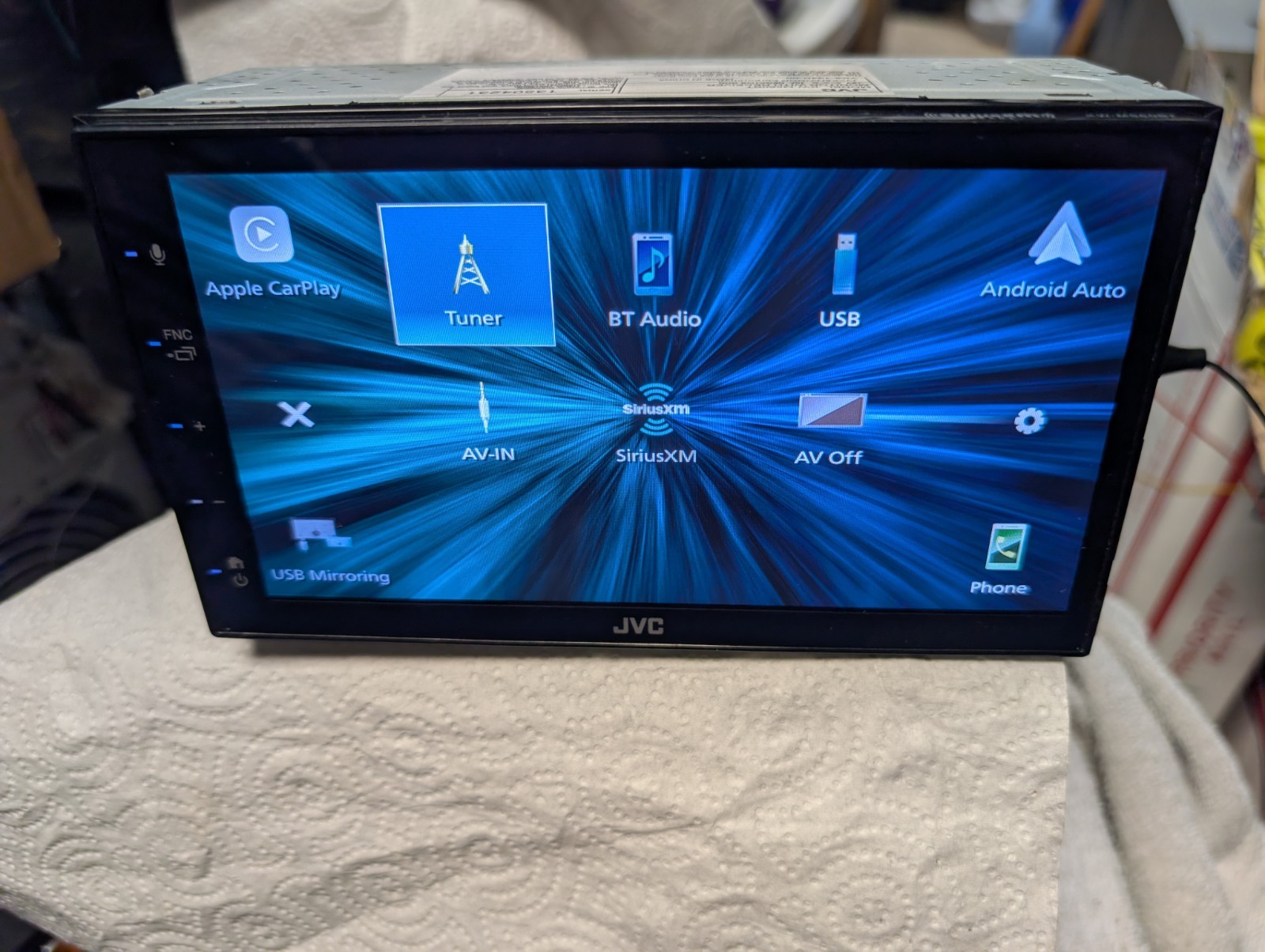 JVC KW-M560BT