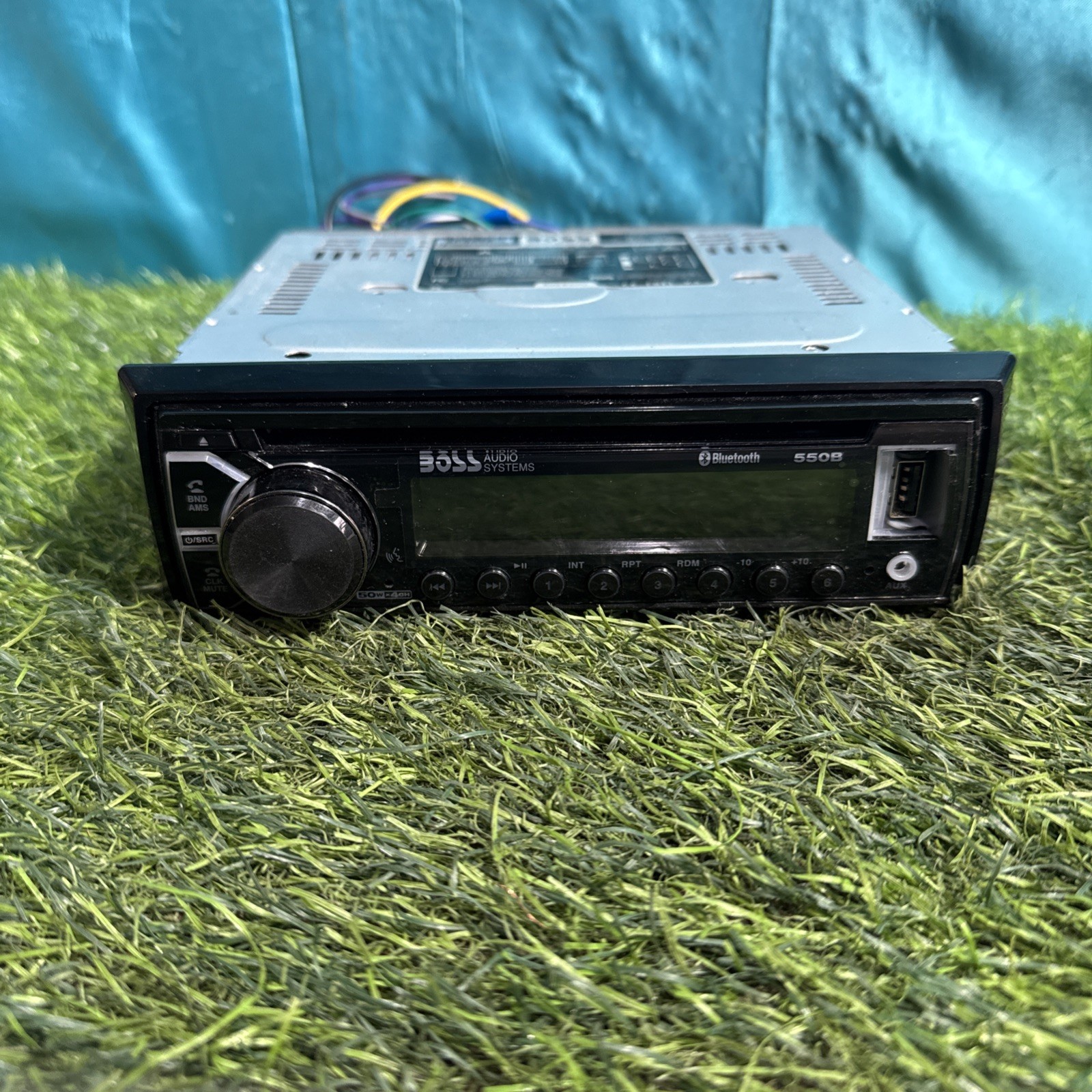 Boss Audio Systems Model 550B CD AM/FM Receiver
